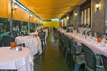 Hotel Astoria Cuorgnè Εξωτερικό φωτογραφία
