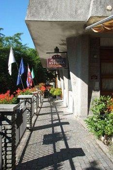 Hotel Astoria Cuorgnè Εξωτερικό φωτογραφία