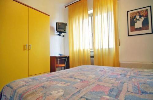 Hotel Astoria Cuorgnè Δωμάτιο φωτογραφία
